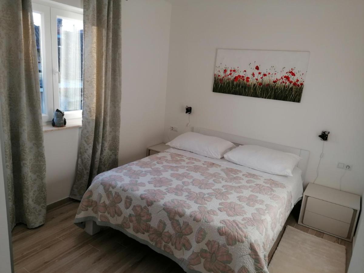 Apartment Nada 2 Malinska Εξωτερικό φωτογραφία