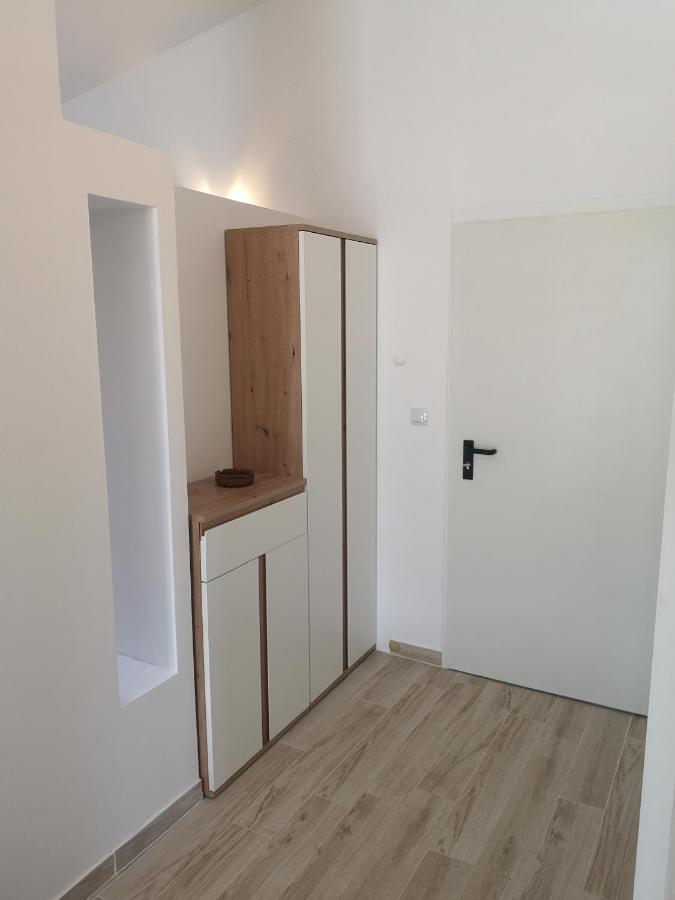 Apartment Nada 2 Malinska Εξωτερικό φωτογραφία